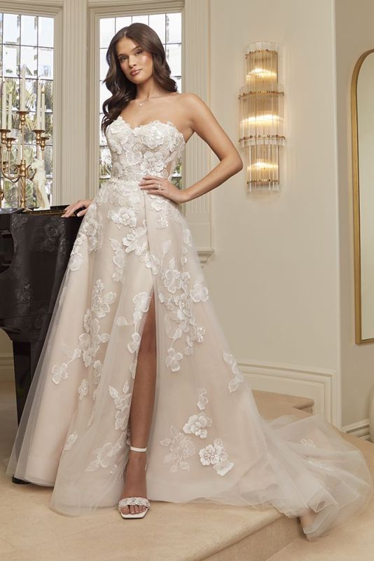 Size 8 Casablanca 2559 Maude Nude/Ivory Gown Bridal Sense Size 8 Casablanca 2559 Maude Nude/Ivory Gown Bridal Sense