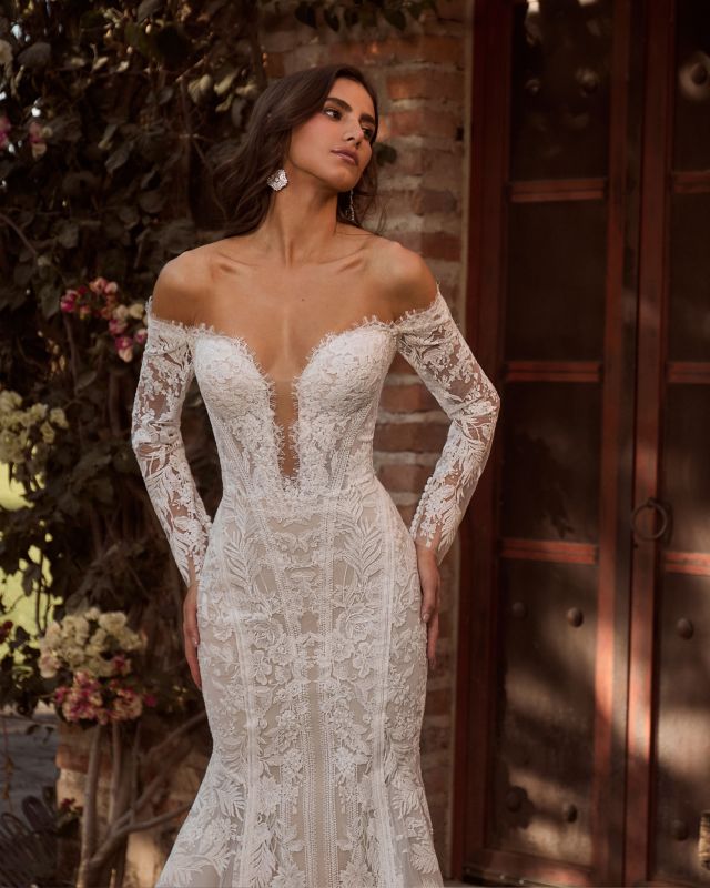 Size 14 La Perle LP2431 Charisma Ivory/Light Nude Gown – Bridal Sense