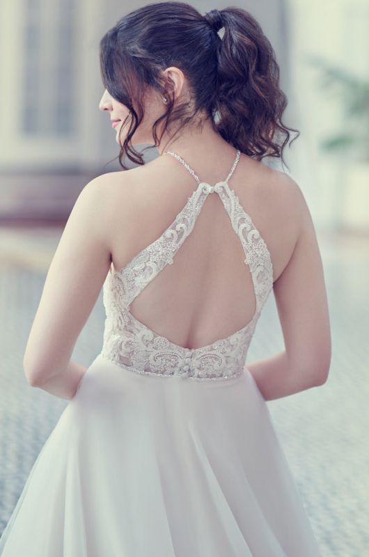 Size 8 Ella Rosa BE586 Ivory/Nude/Ivory Gown Size 8 Ella Rosa BE586 Ivory/Nude/Ivory Gown