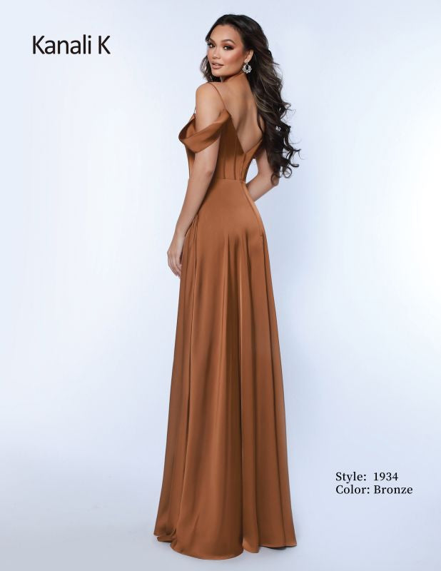Size 4 Kanali K 1934 Bronze Bridesmaid Dress