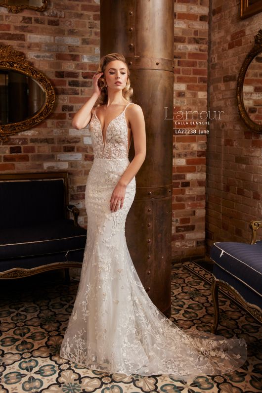 bridesmaid dresses woodbury mn Wedding Gown La Ligne Amour Dress L'amour Woodbury, Minnesota Wedding Our Shop Bridal Facet_Length_Midi