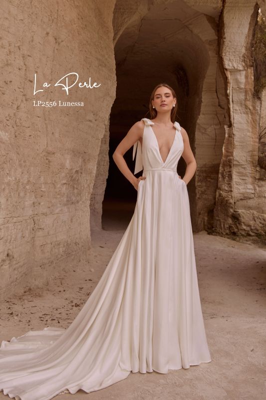 Size 8 La Perle LP2556 Lunessa Ivory Gown Bridal Sense Size 8 La Perle LP2556 Lunessa Ivory Gown Bridal Sense