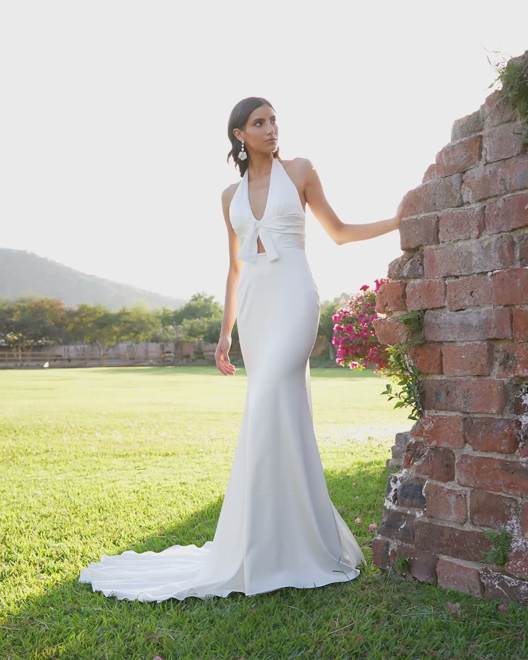 Size 6 La Perle LP2438 Rebekah Ivory Gown – Bridal Sense